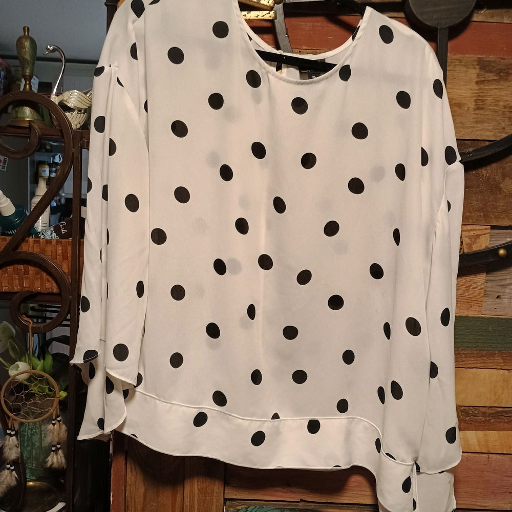 Worthington Black and White Polka Dot Blouse